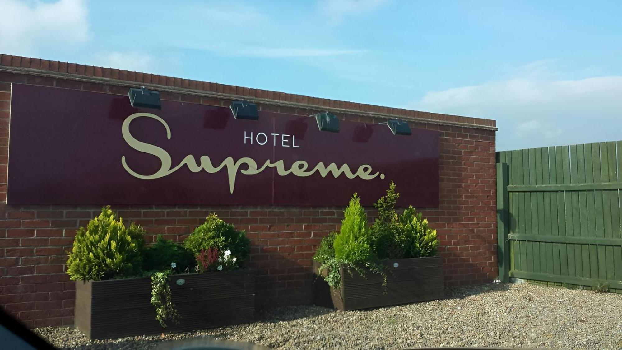 Supreme Inn Boston Swineshead Kültér fotó
