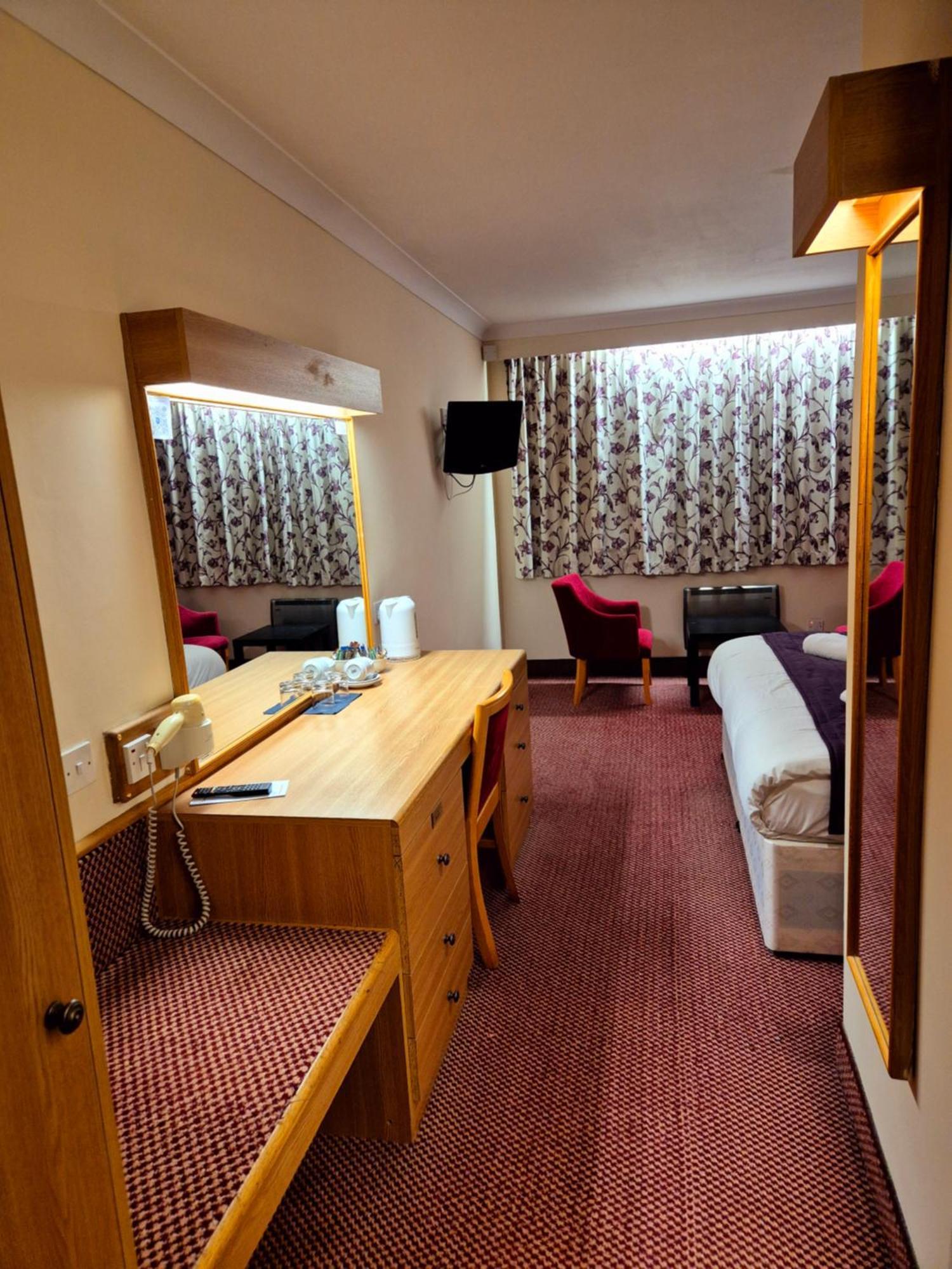 Supreme Inn Boston Swineshead Kültér fotó